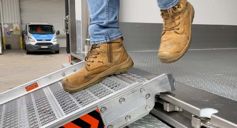 Thermaxx non slip meat hanger ramp